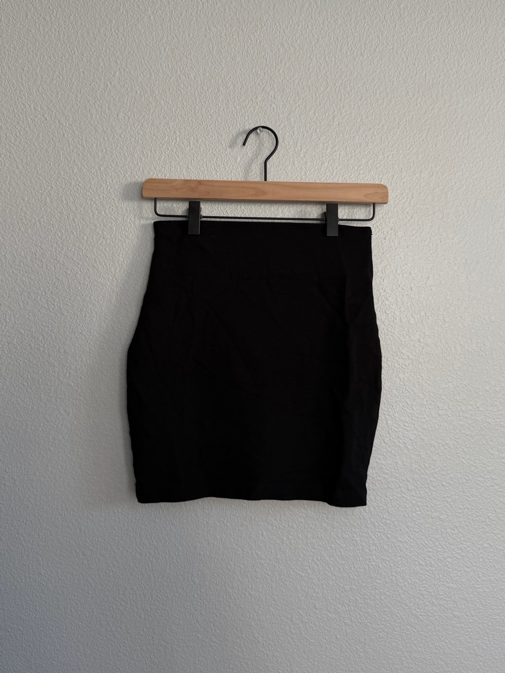 Classic Black Women's Mini Skirt